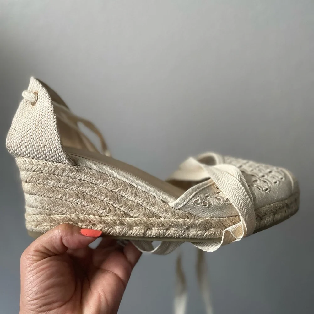 Macy's Cream Lace Espadrille Flats - Picture 3 of 4